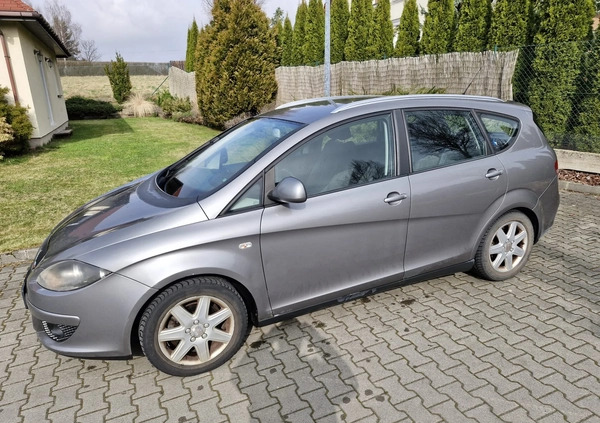 Seat Altea XL cena 14500 przebieg: 297000, rok produkcji 2009 z Szydłowiec małe 211